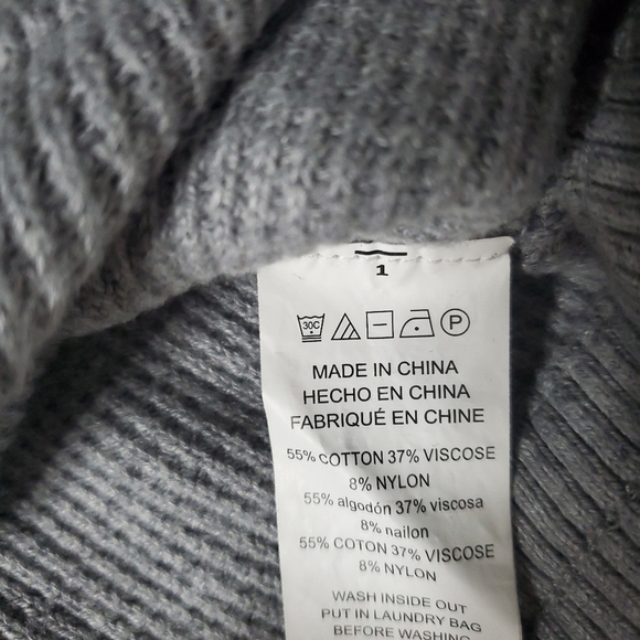 Michael Kors Womens Knit Sweater Size M Gray Neutral Casual Chic Gorpcore Sporty - Picture 11 of 11